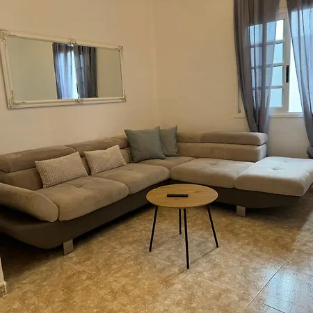 Dream Laguna 3 *